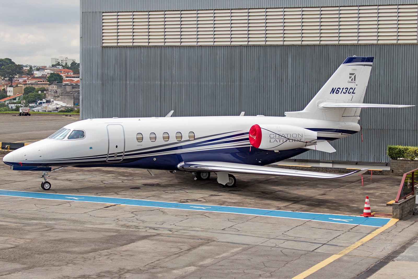 N613CL - Cessna Citation Latitude