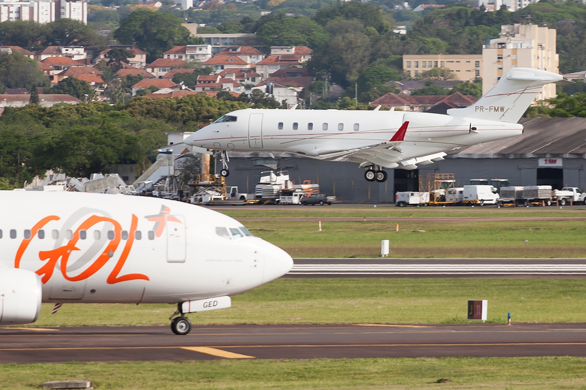 PR-FMW - Bombardier BD-100-1A10 Challenger 300