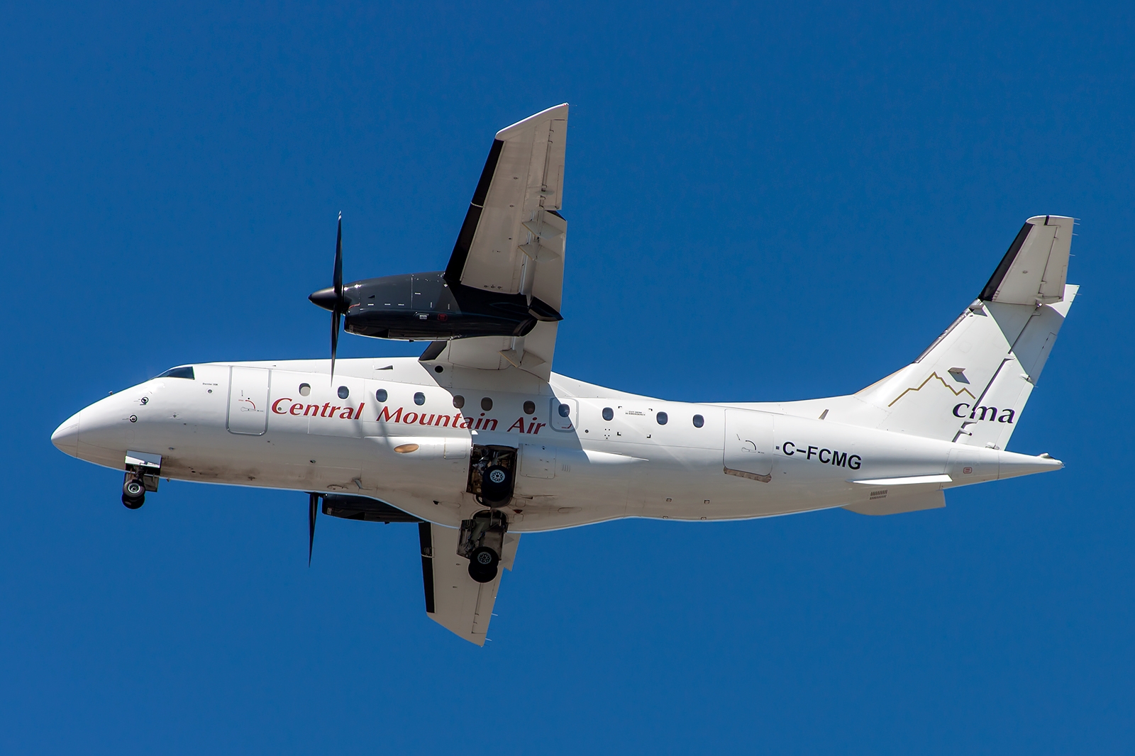 C-FCMG - Dornier Do-328-100