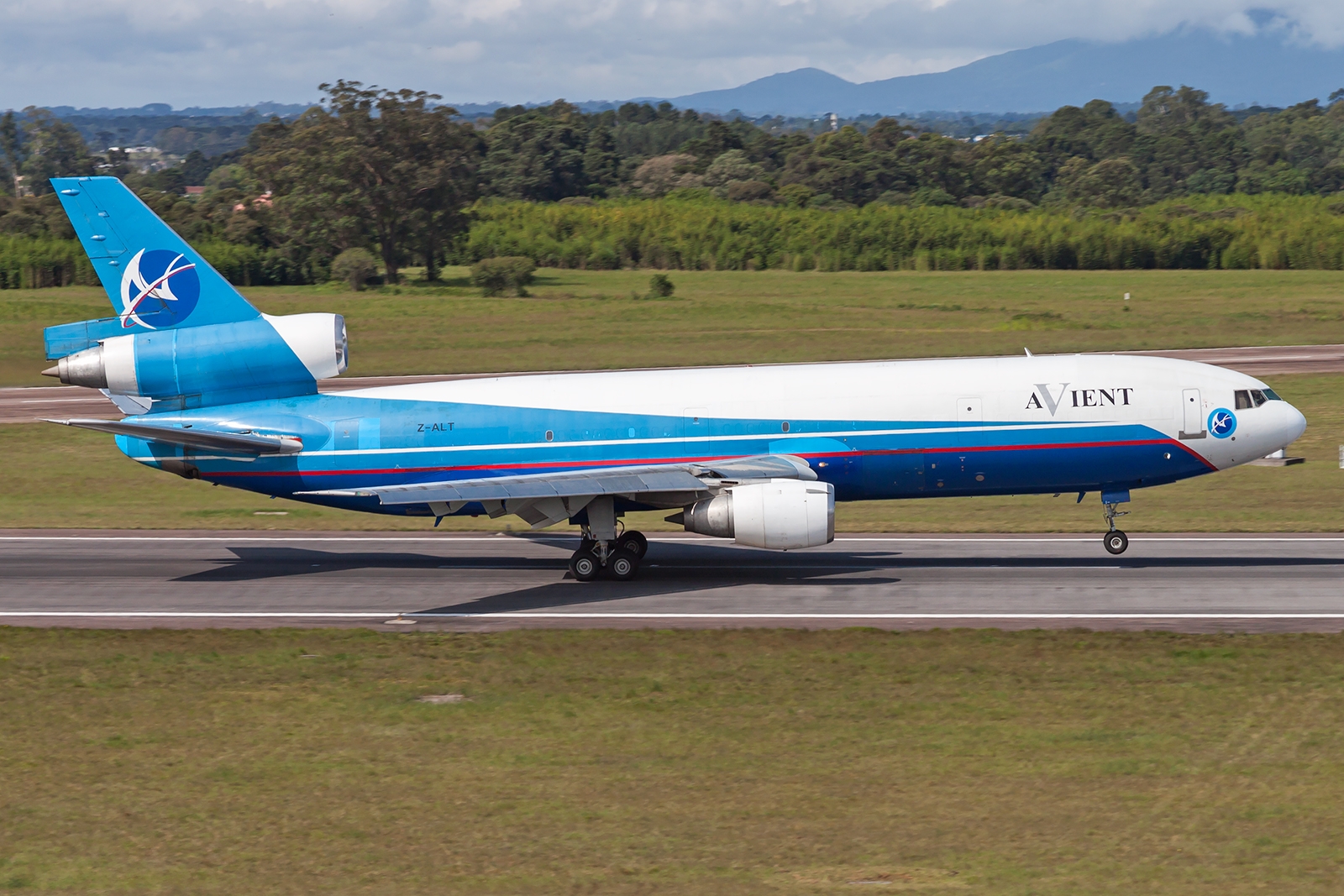 Z-ALT - McDonnell Douglas DC-10-30(F)