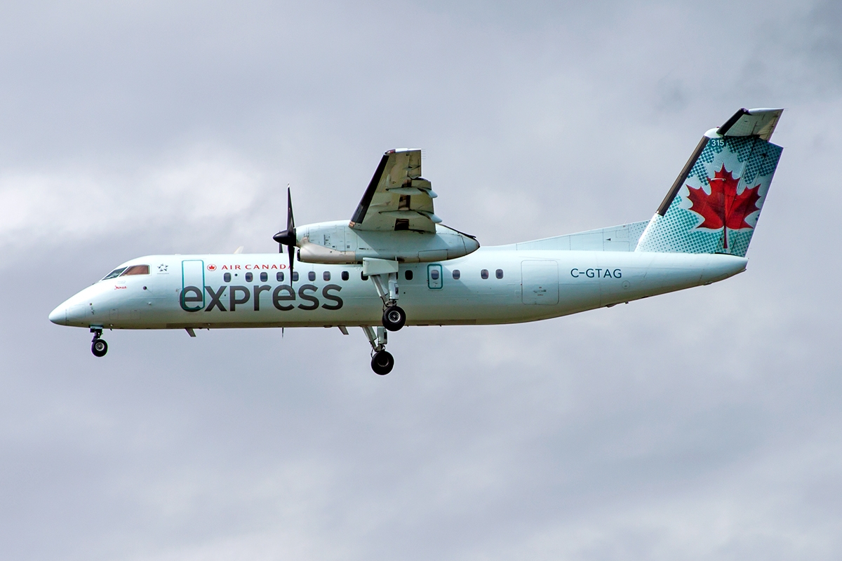 C-GTAG - Bombardier Dash 8-300