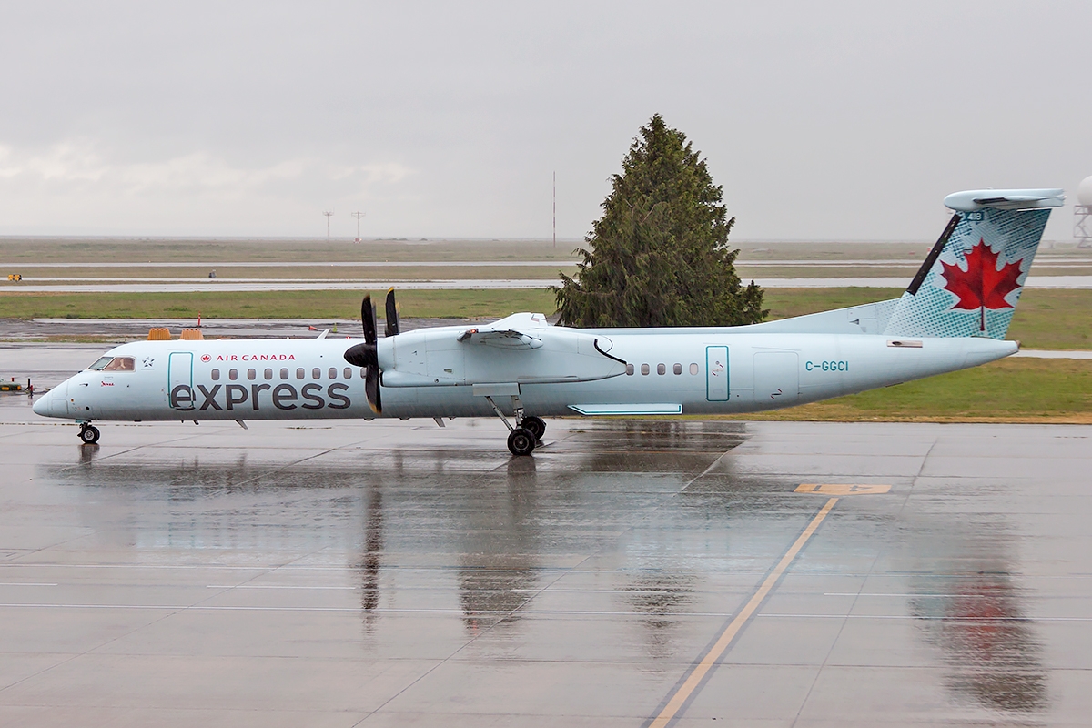 C-GGCI - Bombardier Dash 8-Q400