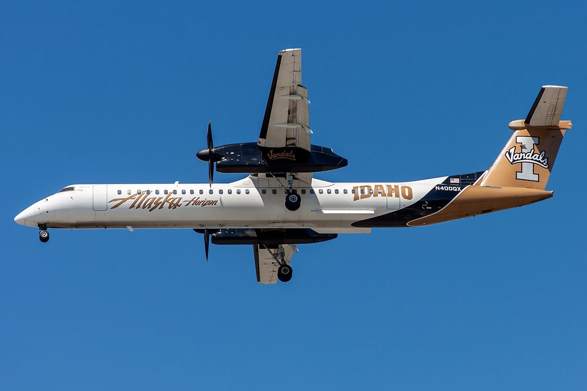 N400QX - Bombardier Dash 8-Q400