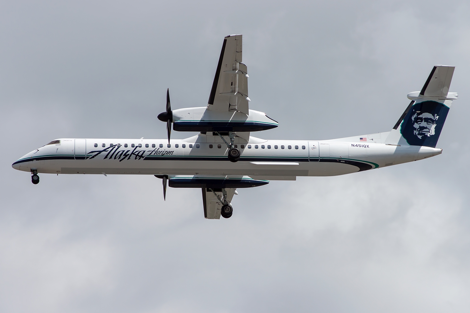 N451QX - Bombardier Dash 8-Q400