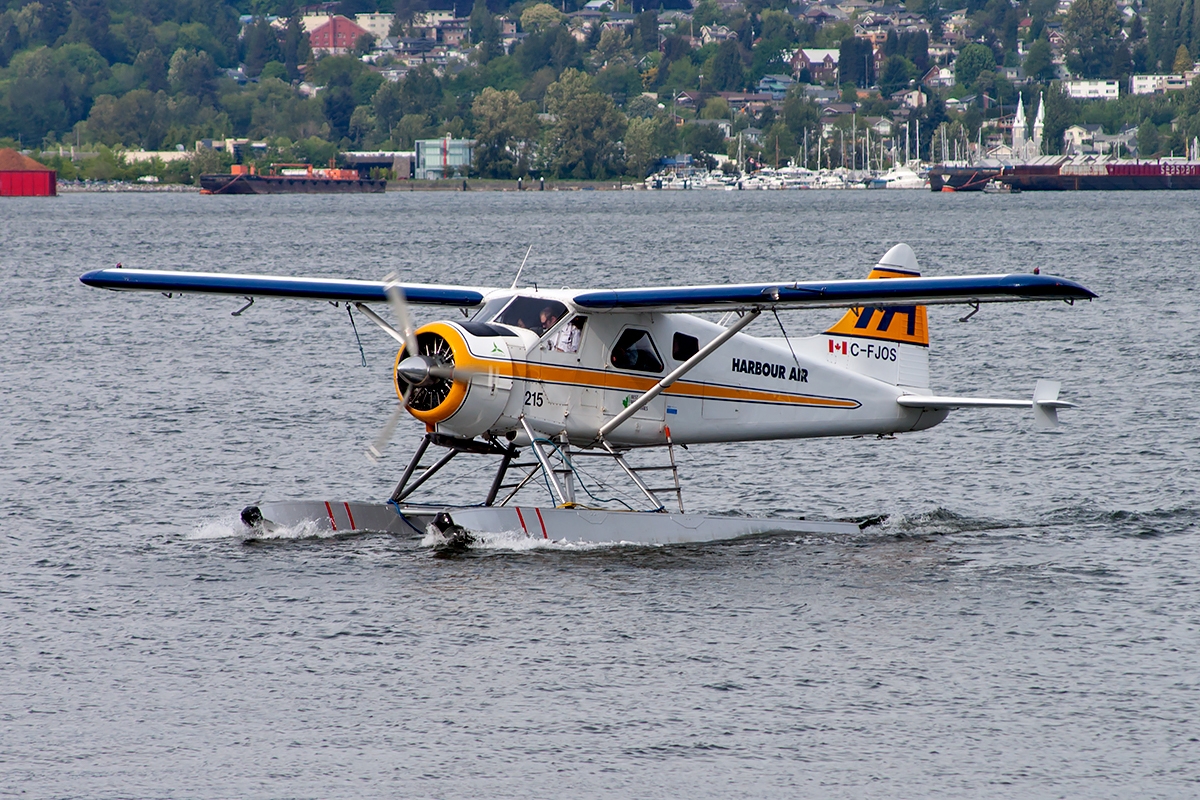 C-FJOS - De Havilland Canada DHC-2 Mk1 Beaver