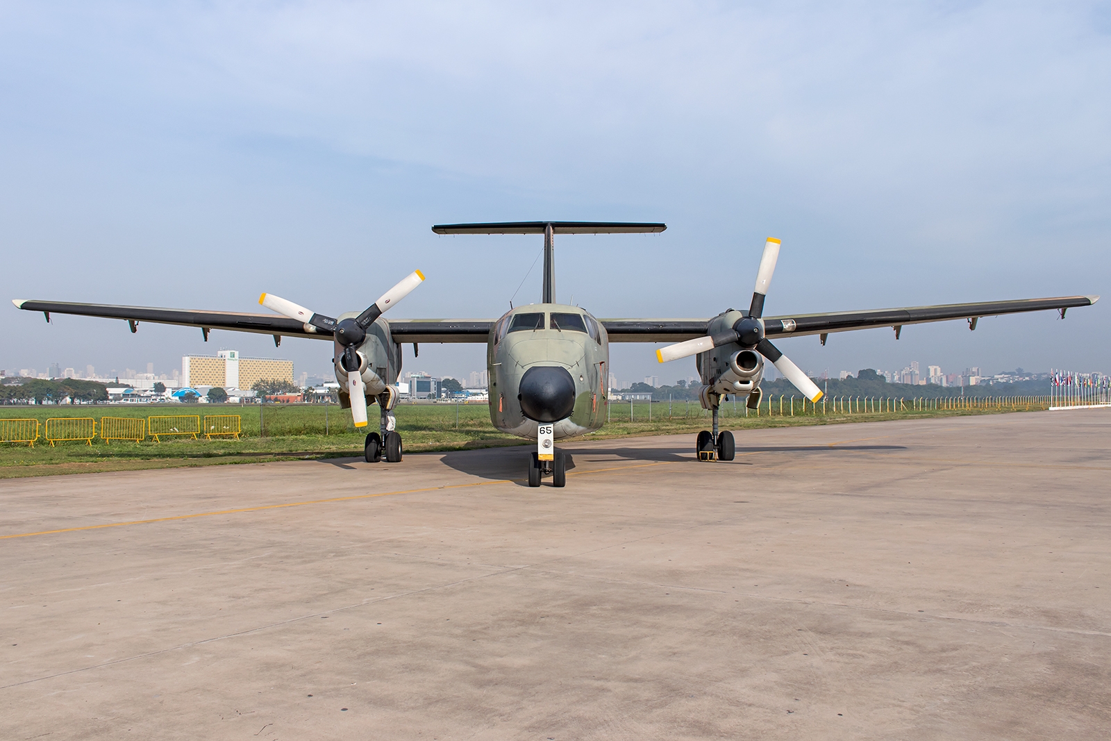 FAB2365 - De Havilland Canada DHC-5 Buffalo
