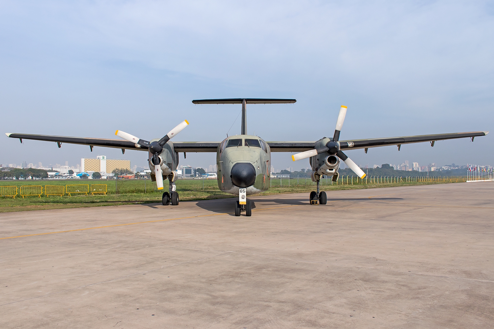 FAB2365 - De Havilland Canada DHC-5 Buffalo