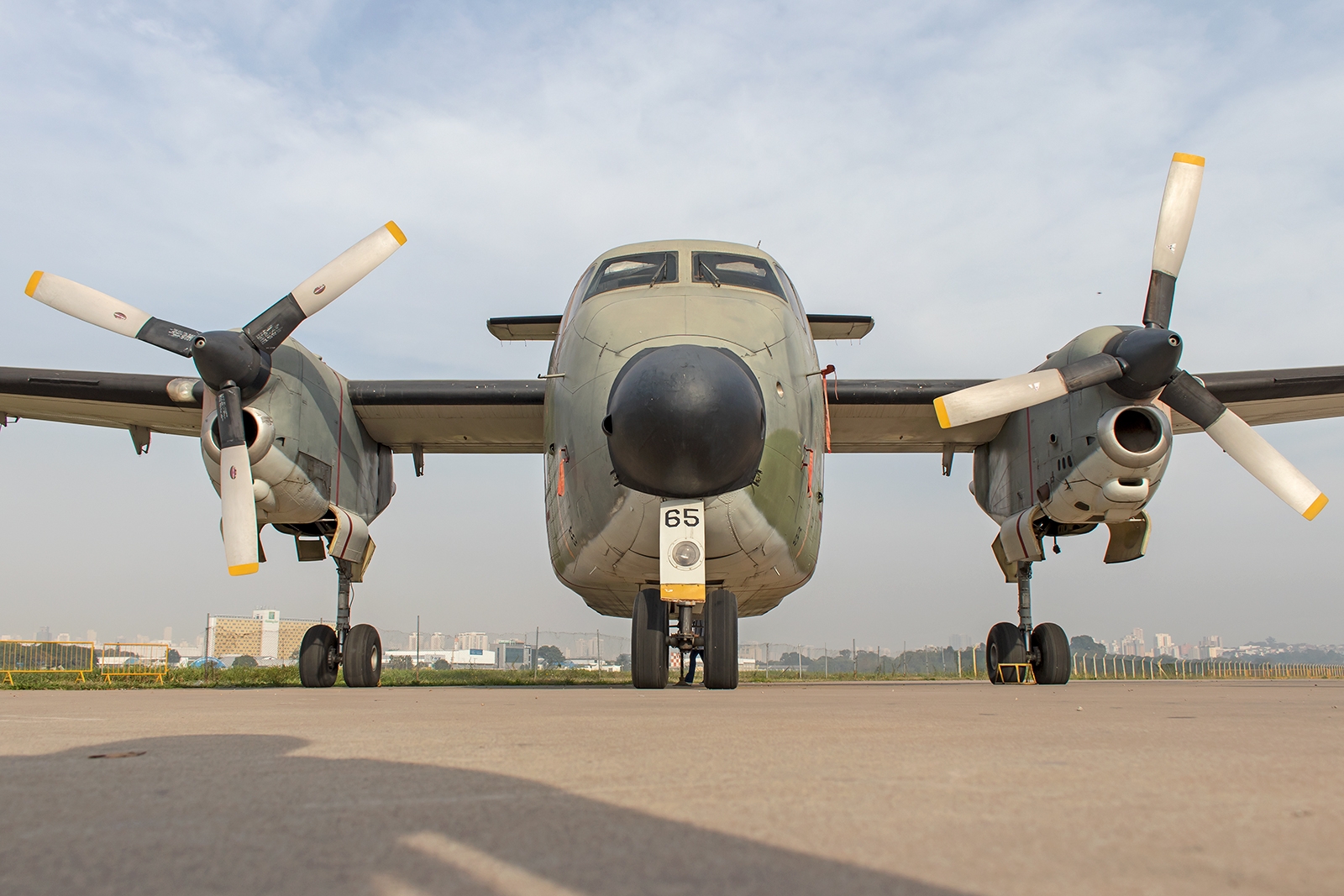 FAB2365 - De Havilland Canada DHC-5 Buffalo