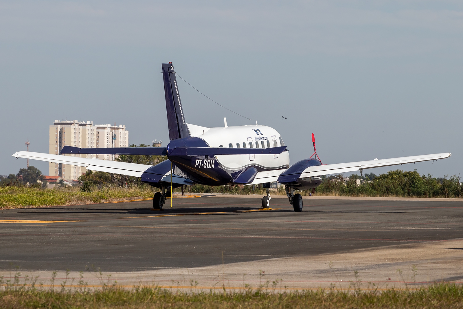 PT-SGM - Embraer EMB-110 Bandeirante