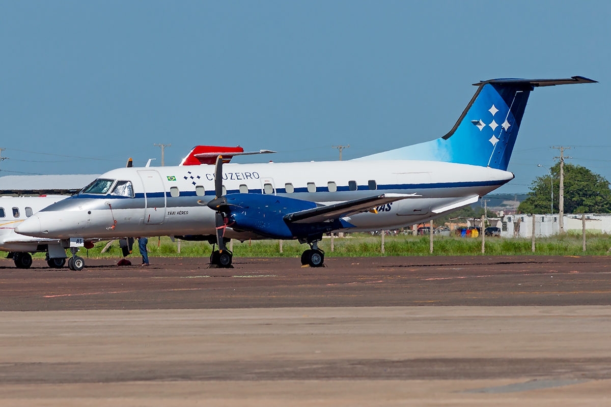 PP-IAS - Embraer EMB-120RT Brasília