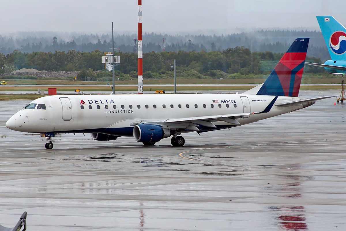 N614CZ - Embraer 170-200LR