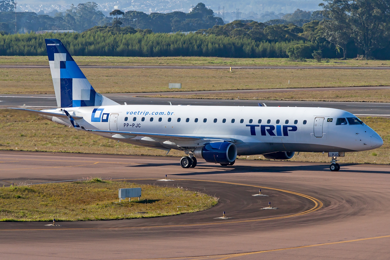 PP-PJC - Embraer 170-200LR