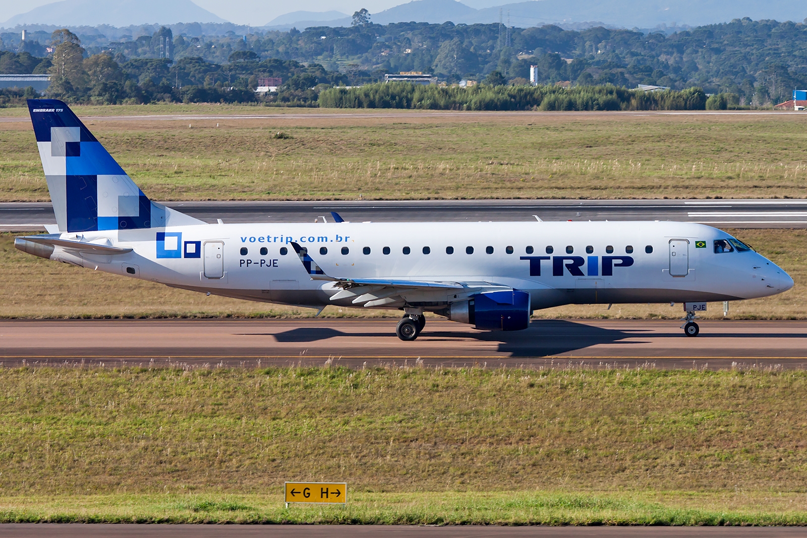 PP-PJE - Embraer 170-200LR