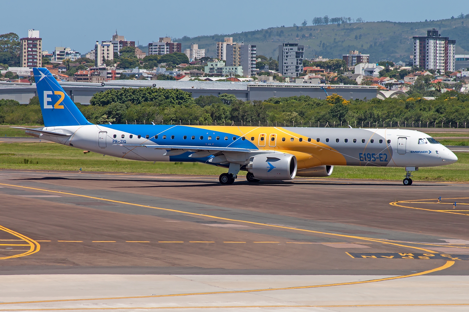 PR-ZIQ - Embraer 190-400 E2