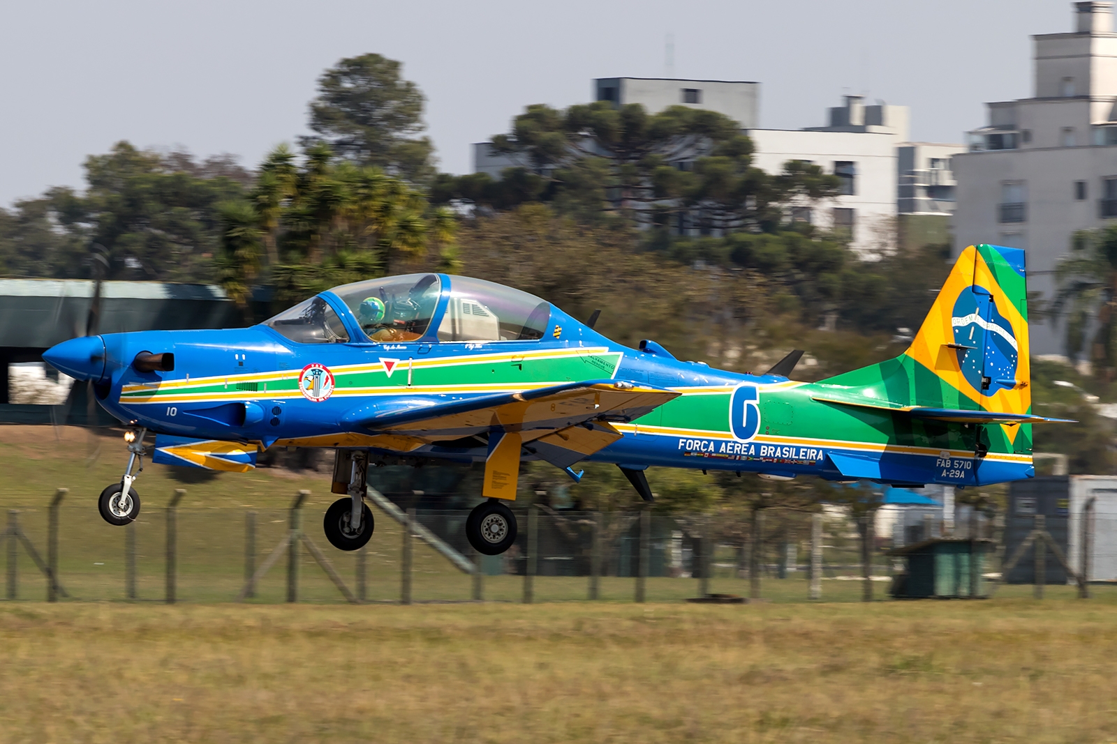 FAB5710 - Embraer A-29 Super Tucano