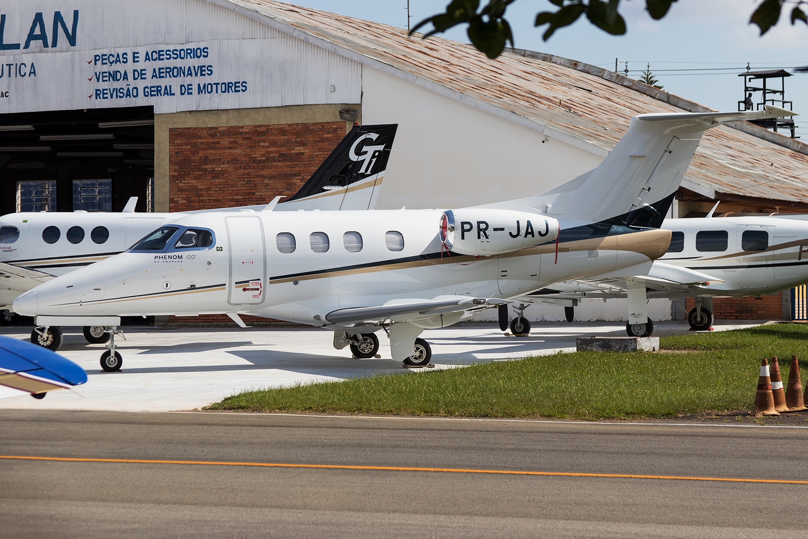 PR-JAJ - Embraer EMB-500 Phenom 100