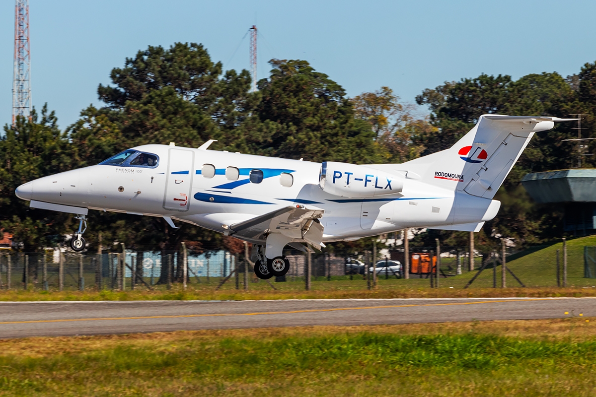 PT-FLX - Embraer EMB-500 Phenom 100