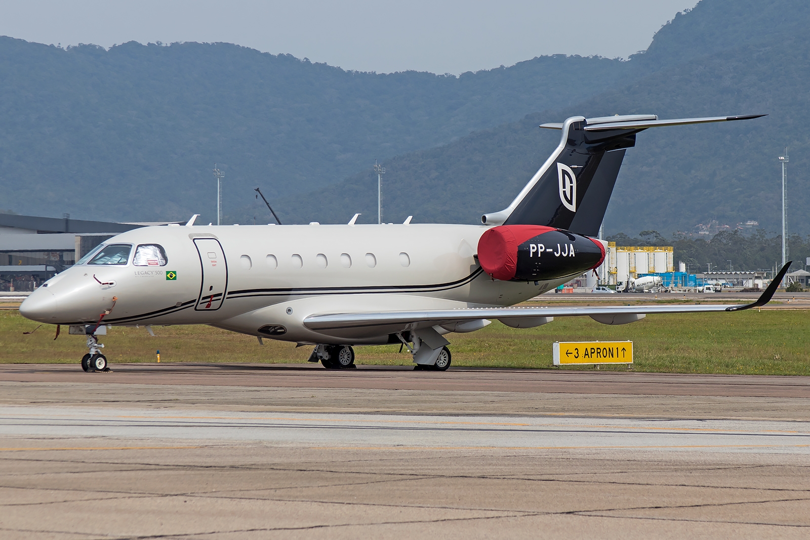 PP-JJA - Embraer EMB-550 Legacy 500