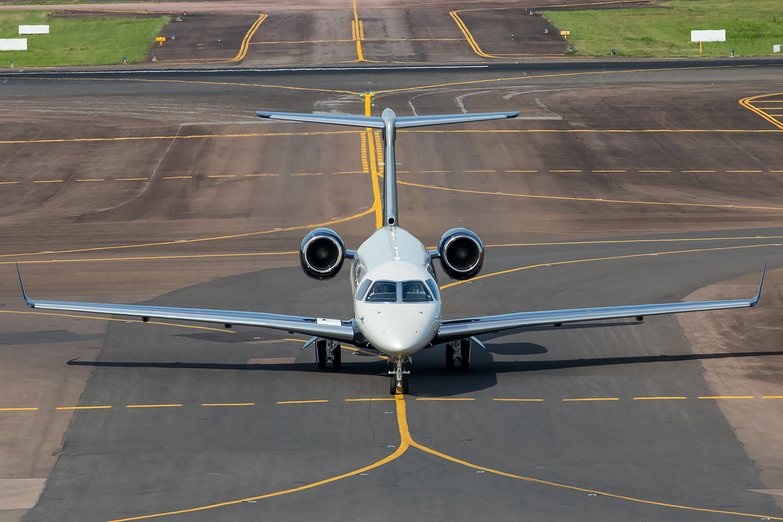 PR-ROI - Embraer EMB-550 Legacy 500