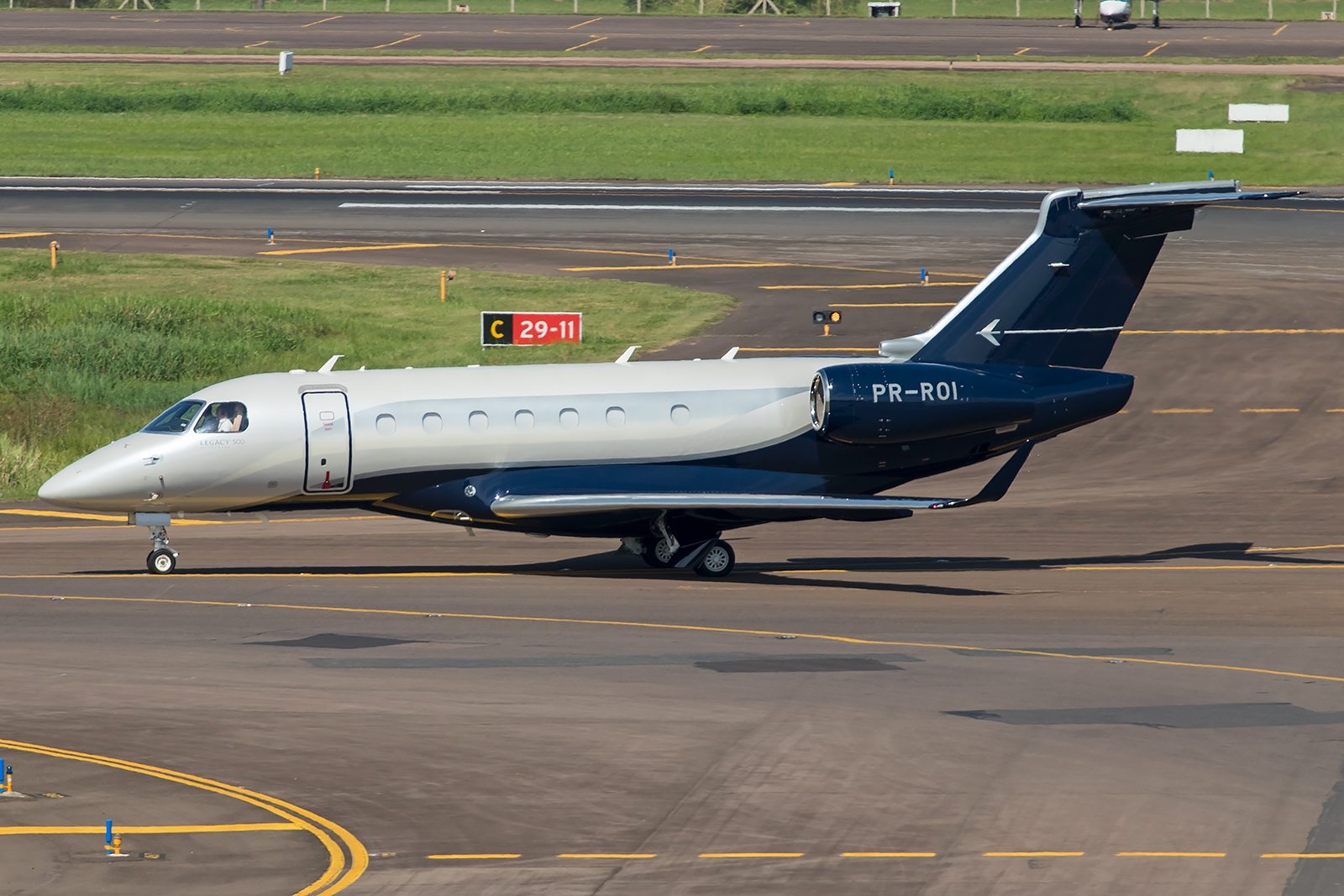 PR-ROI - Embraer EMB-550 Legacy 500