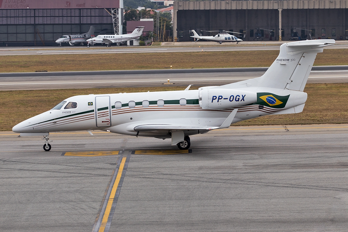 PP-OGX - Embraer EMB-505 Phenom 300