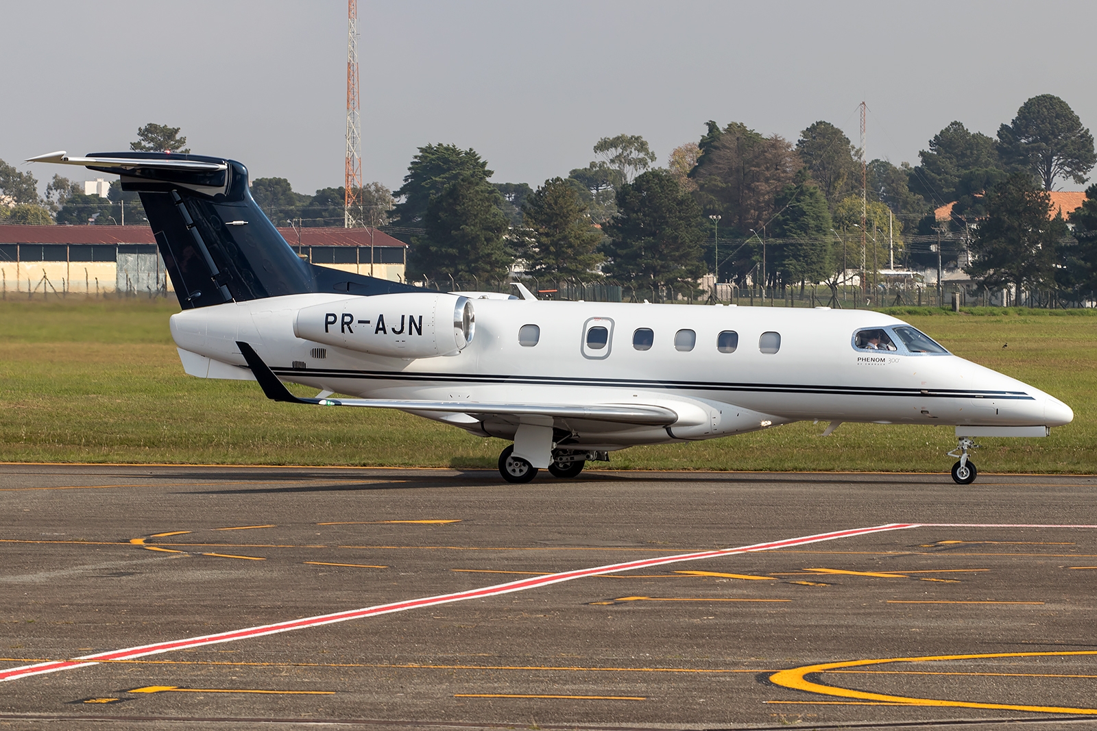 PR-AJN - Embraer EMB-505 Phenom 300