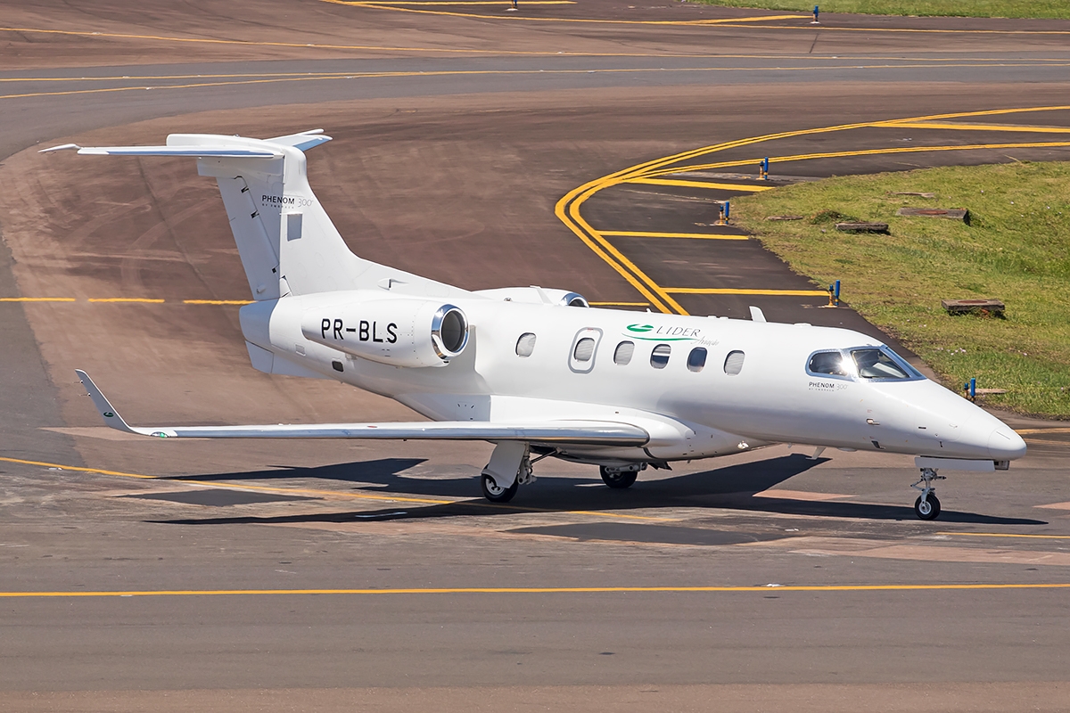 PR-BLS - Embraer EMB-505 Phenom 300