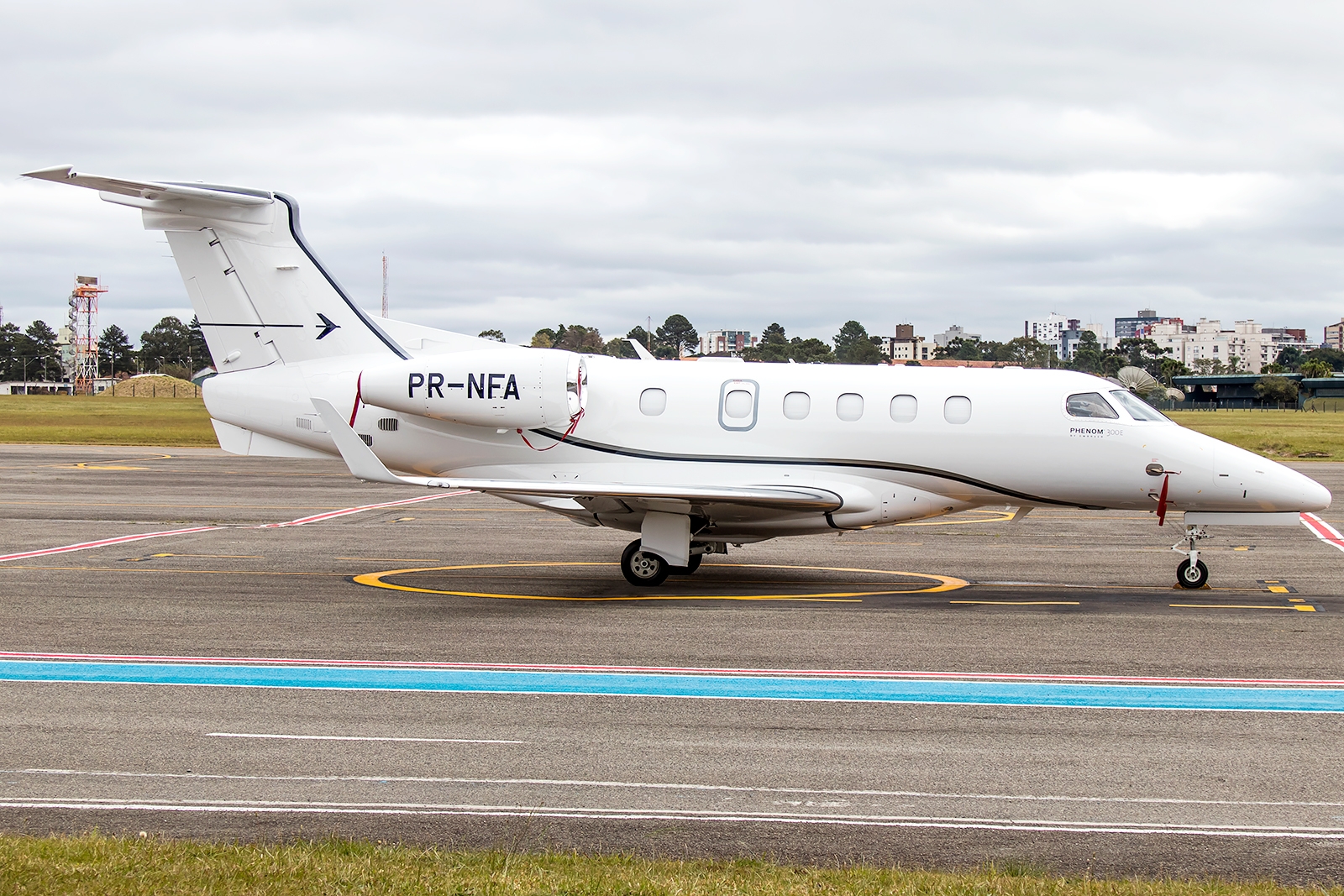 PR-NFA - Embraer 500 Phenom 300E