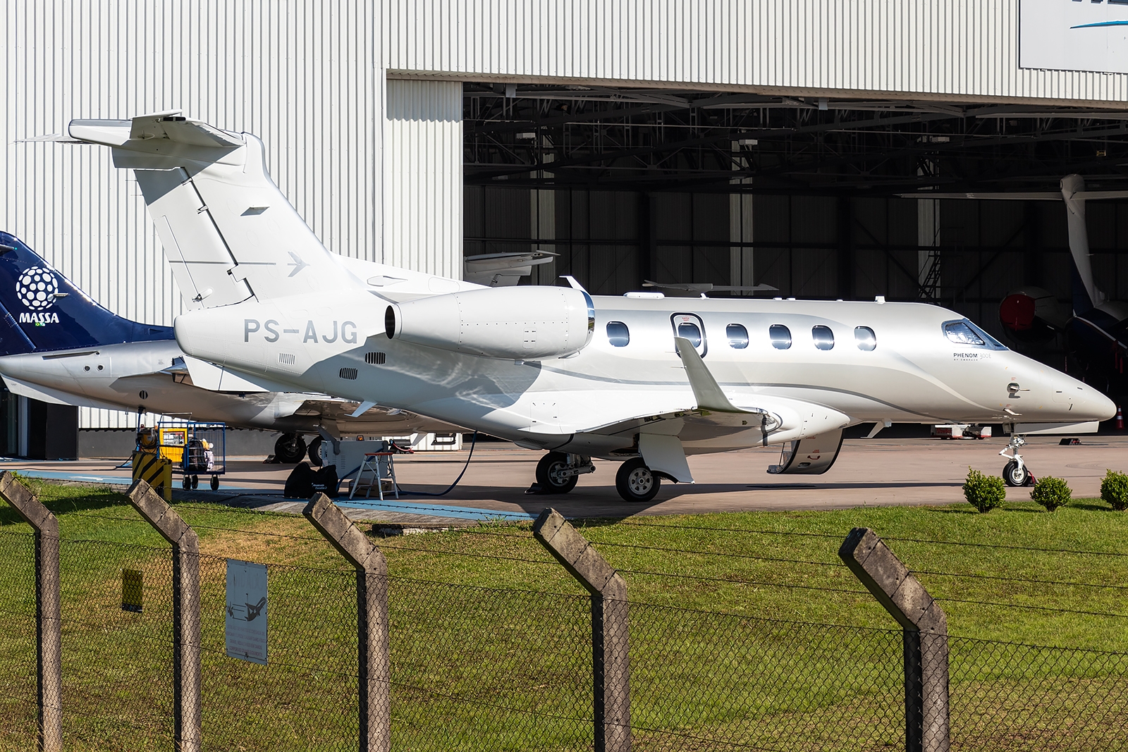 PS-AJG - Embraer EMB-505 Phenom 300E