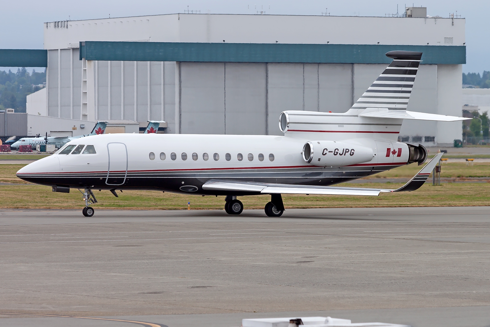 C-GJPG - Dassault Falcon 900