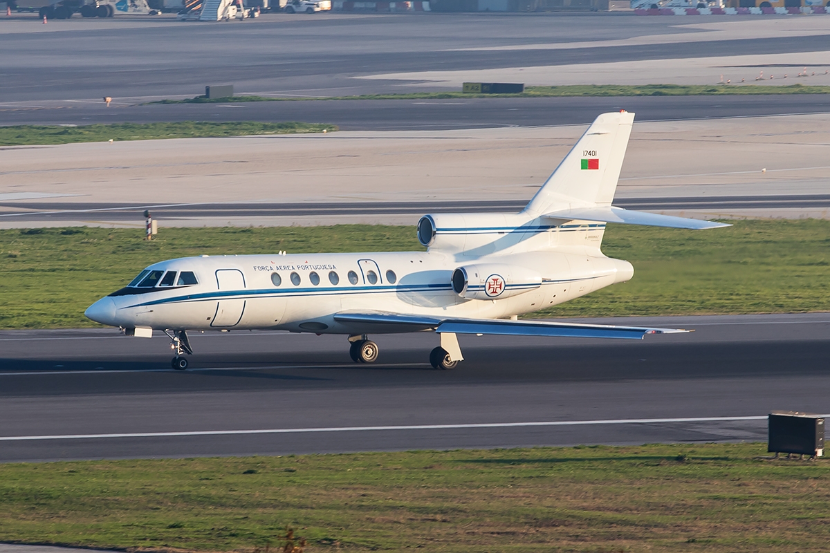 17401 - Dassault Falcon 50