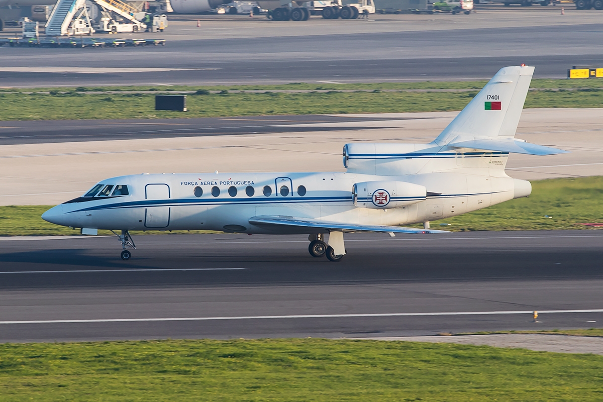 17401 - Dassault Falcon 50