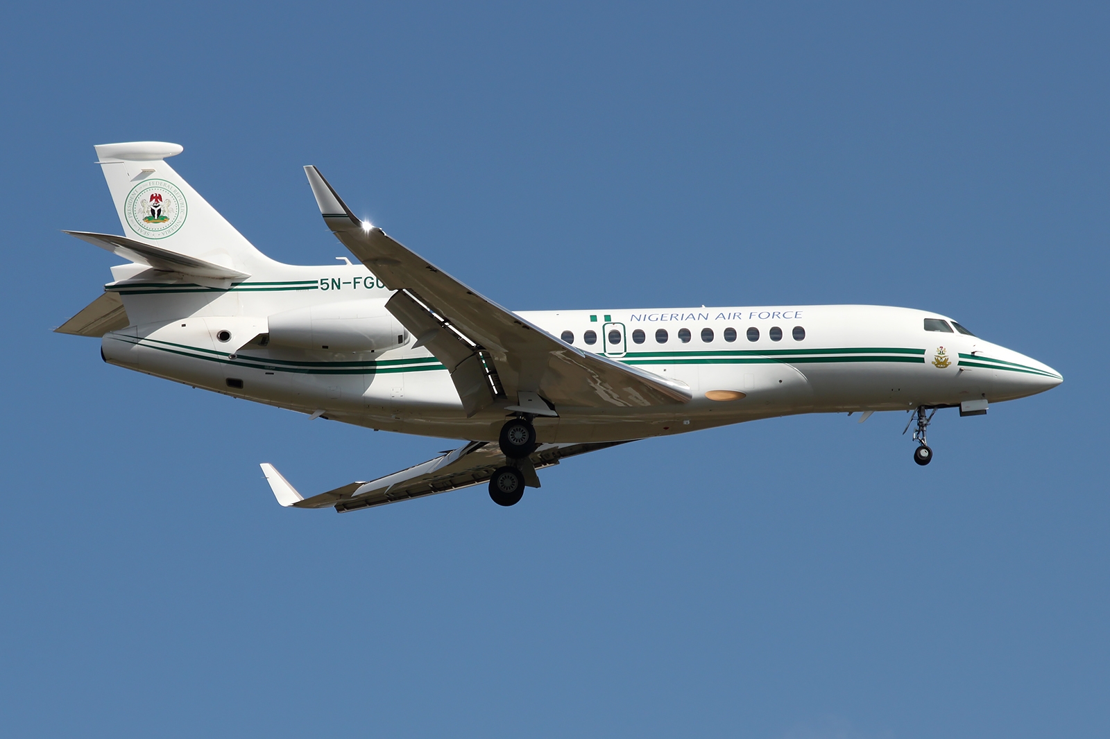 5N-FGU - Dassault Falcon 7X