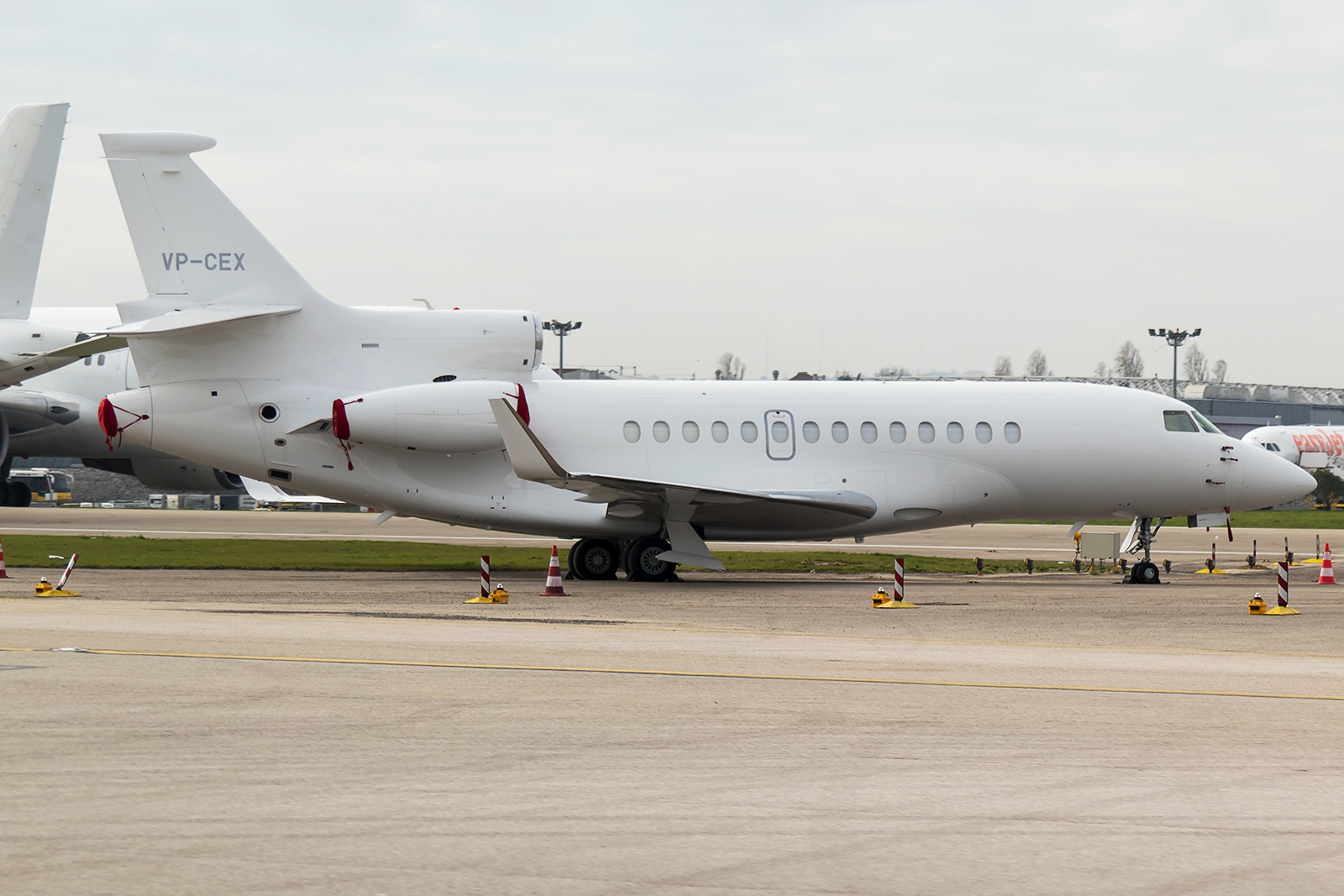 VP-CEX - Dassault Falcon 7X