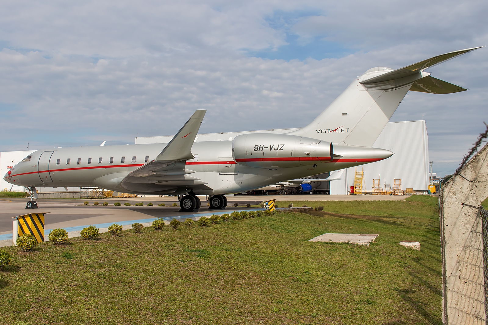 9H-VJZ - Bombardier BD-700 Global 6000