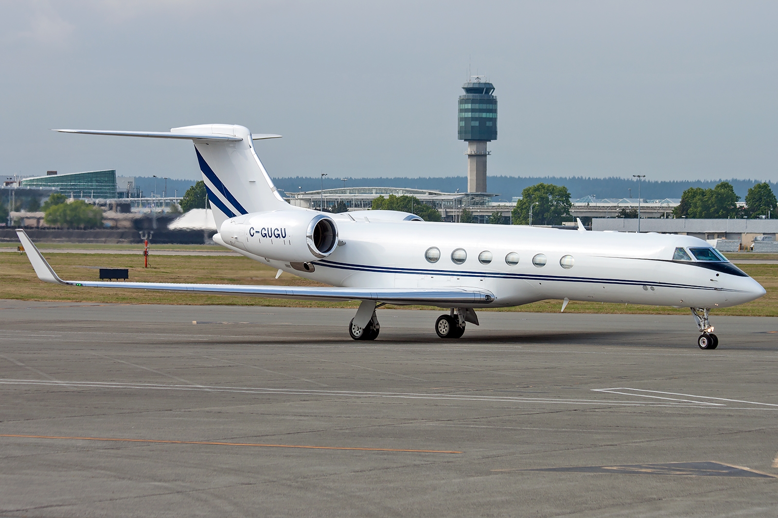 C-GUGU - Gulfstream G5