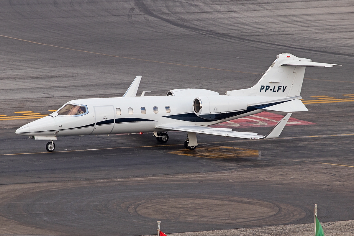 PP-LFV - Bombardier Learjet 31A