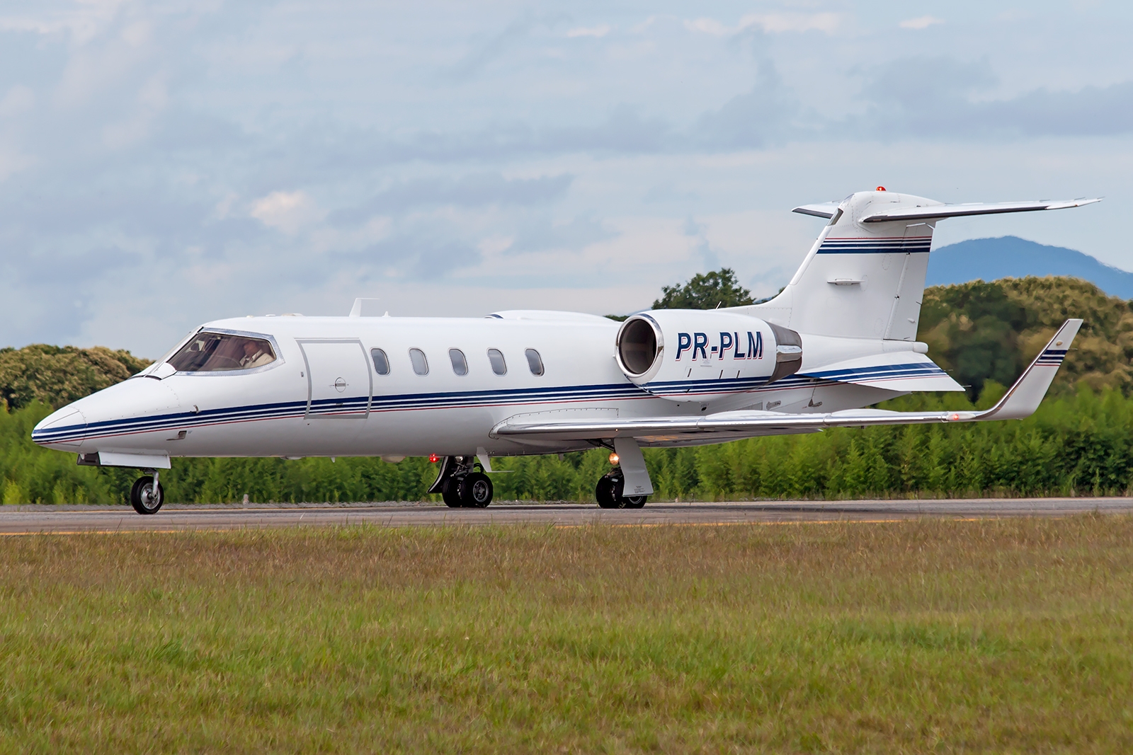 PR-PLM - Bombardier Learjet 31A