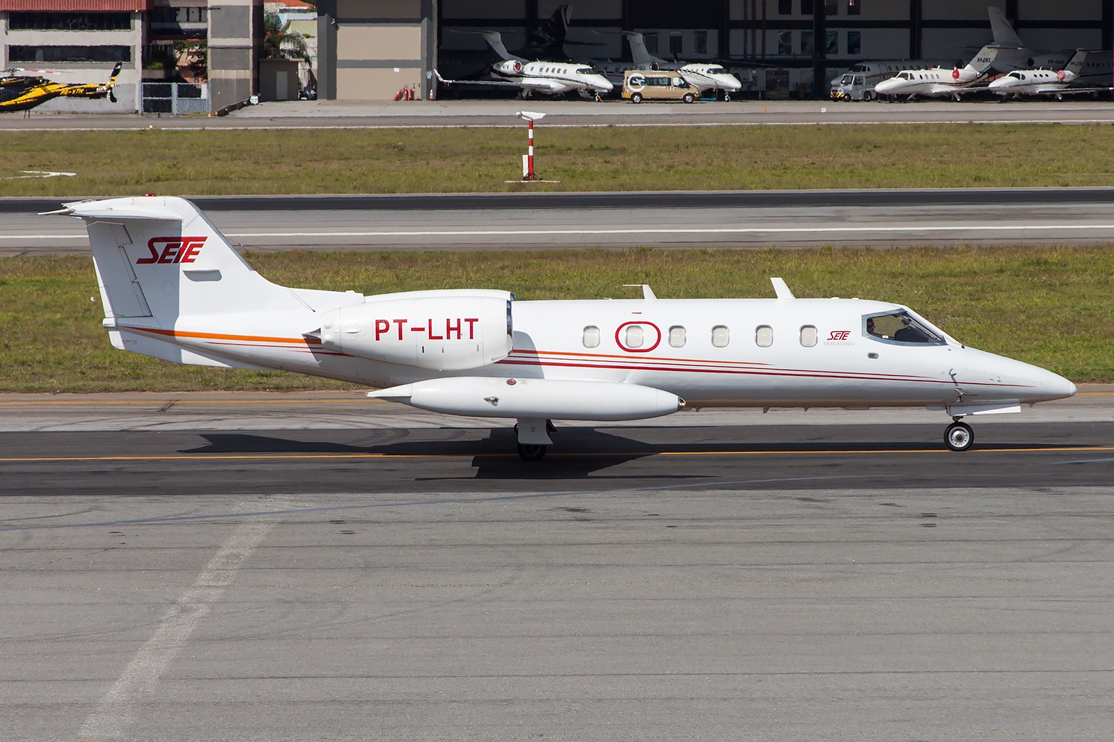 PT-LHT - Bombardier Learjet 35A