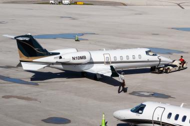 N10MB - Bombardier Learjet 60
