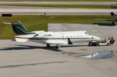 N10MB - Bombardier Learjet 60