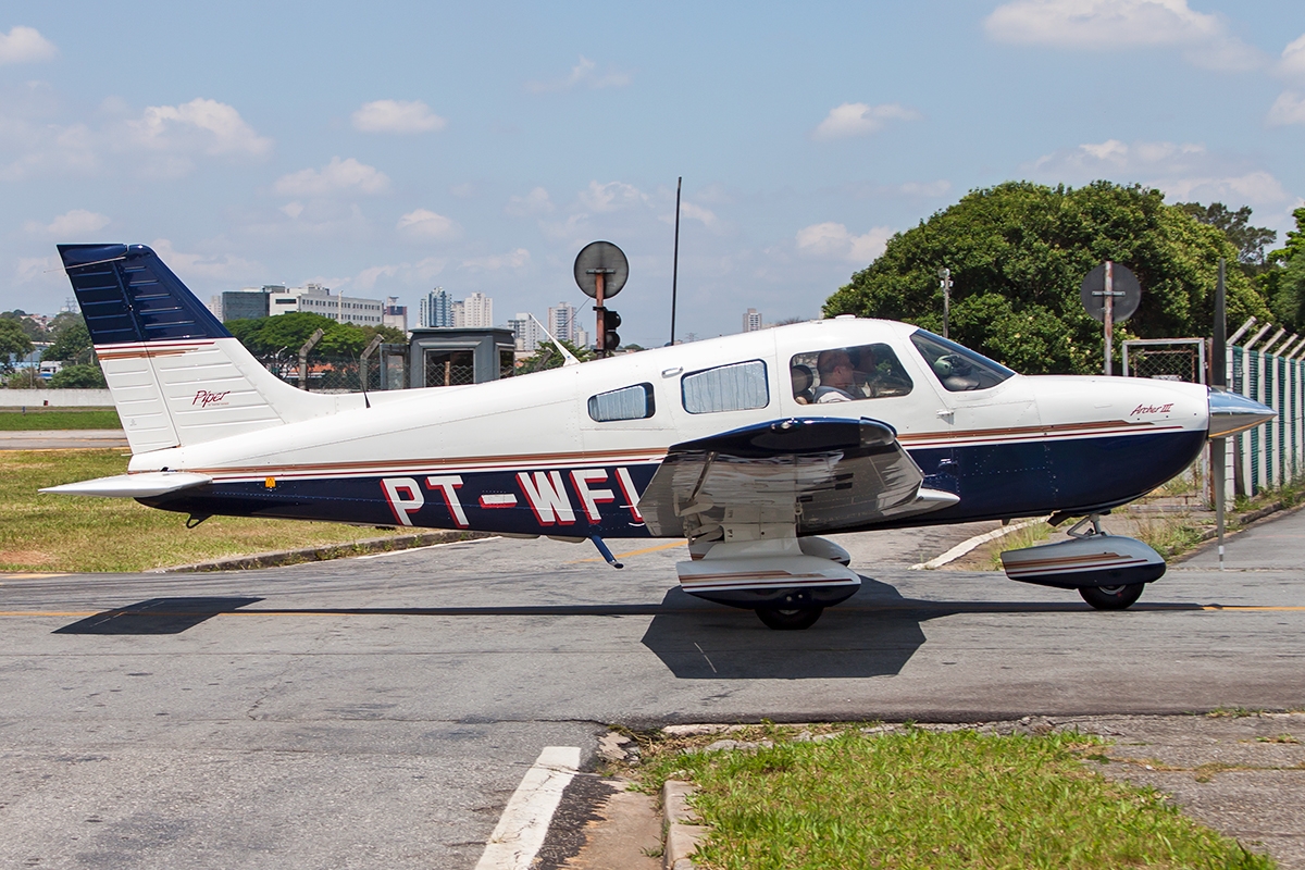 PT-WFI - Chincul PA-A-28-161 Warrior II