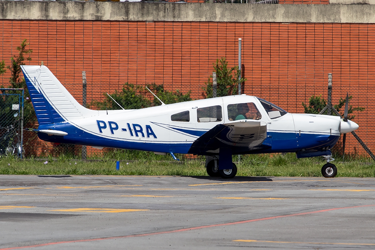 PP-IRA - Piper PA-28R-200 Arrow