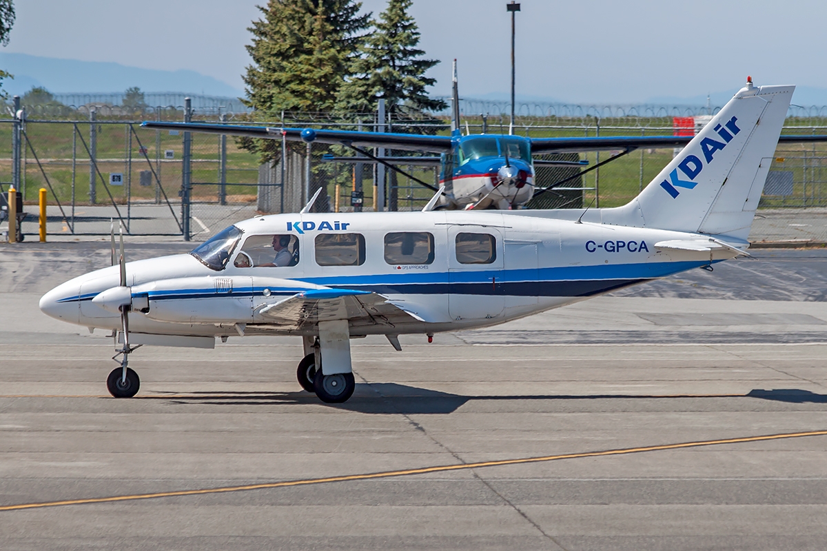 C-GPCA - Piper PA-31-310 Navajo