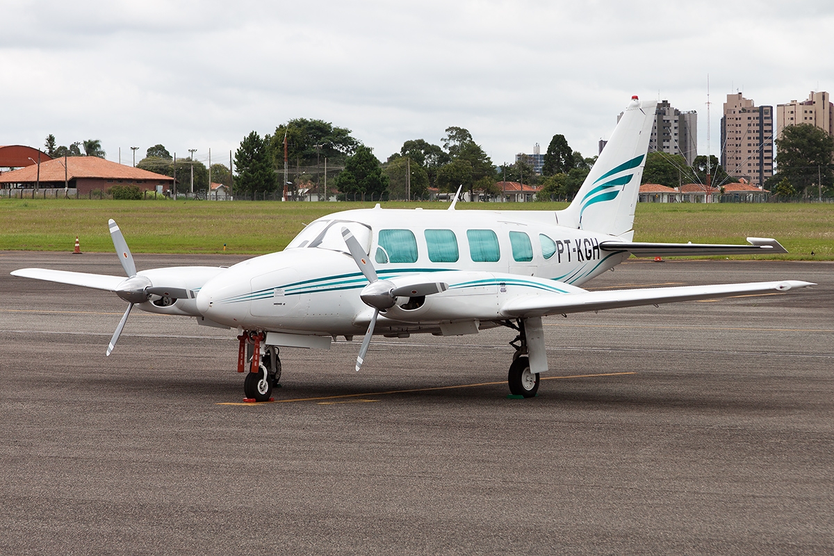 PT-KGH - Piper PA-31-310 Navajo