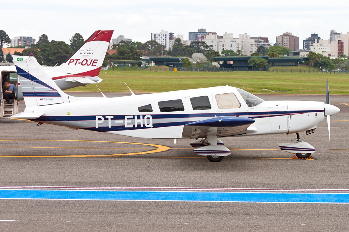 PT-EHQ - Embraer EMB-720 Minuano