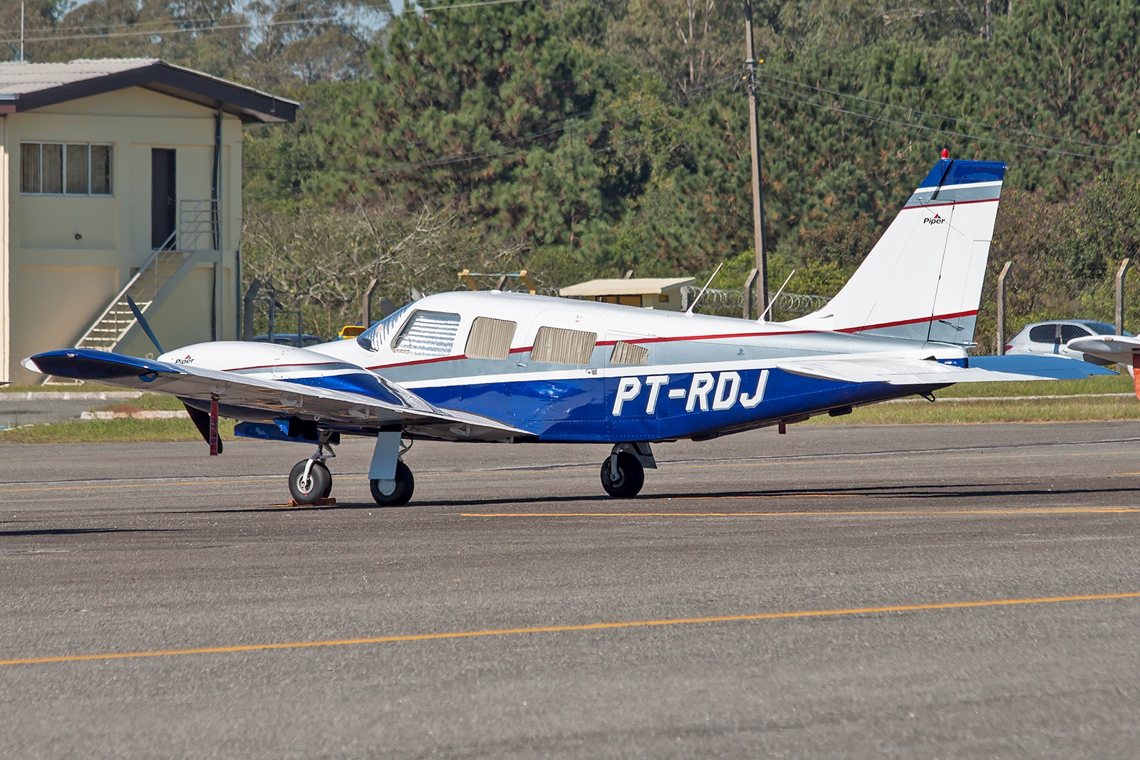 PT-RDJ - Embraer EMB-810C Seneca II