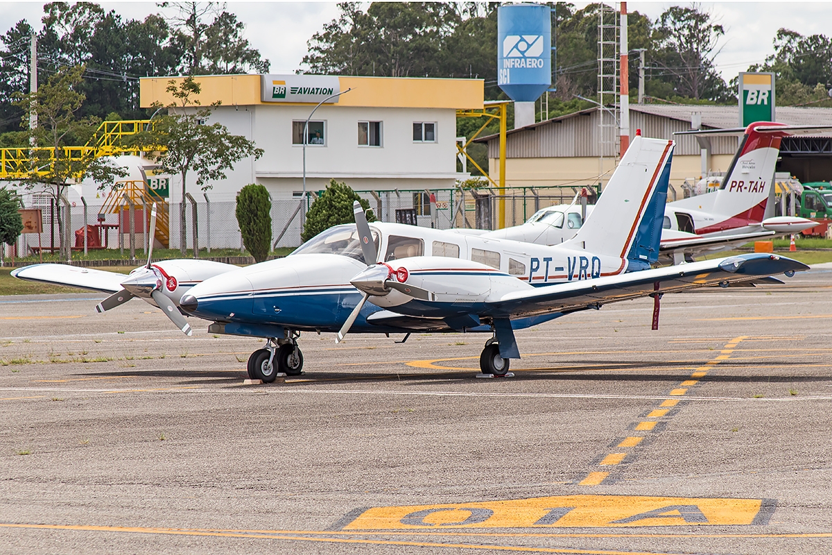 PT-VRQ - Embraer EMB-810D Seneca III