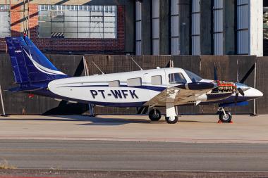 PT-WFK - Piper PA-34-220T Seneca IV