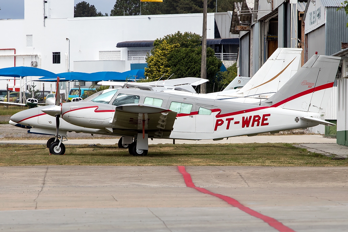 PT-WRE - Embraer EMB-810D Seneca III